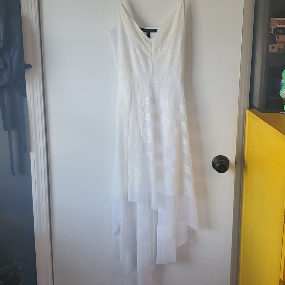 White BCBG dress XXS